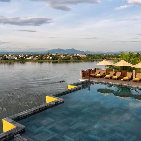 Little Riverside Hoi An . A Luxury Hotel & Spa Exterior foto View of the Perfume River from the hotel