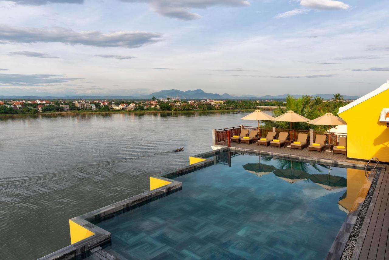 Little Riverside Hoi An . A Luxury Hotel & Spa Exterior foto View of the Perfume River from the hotel